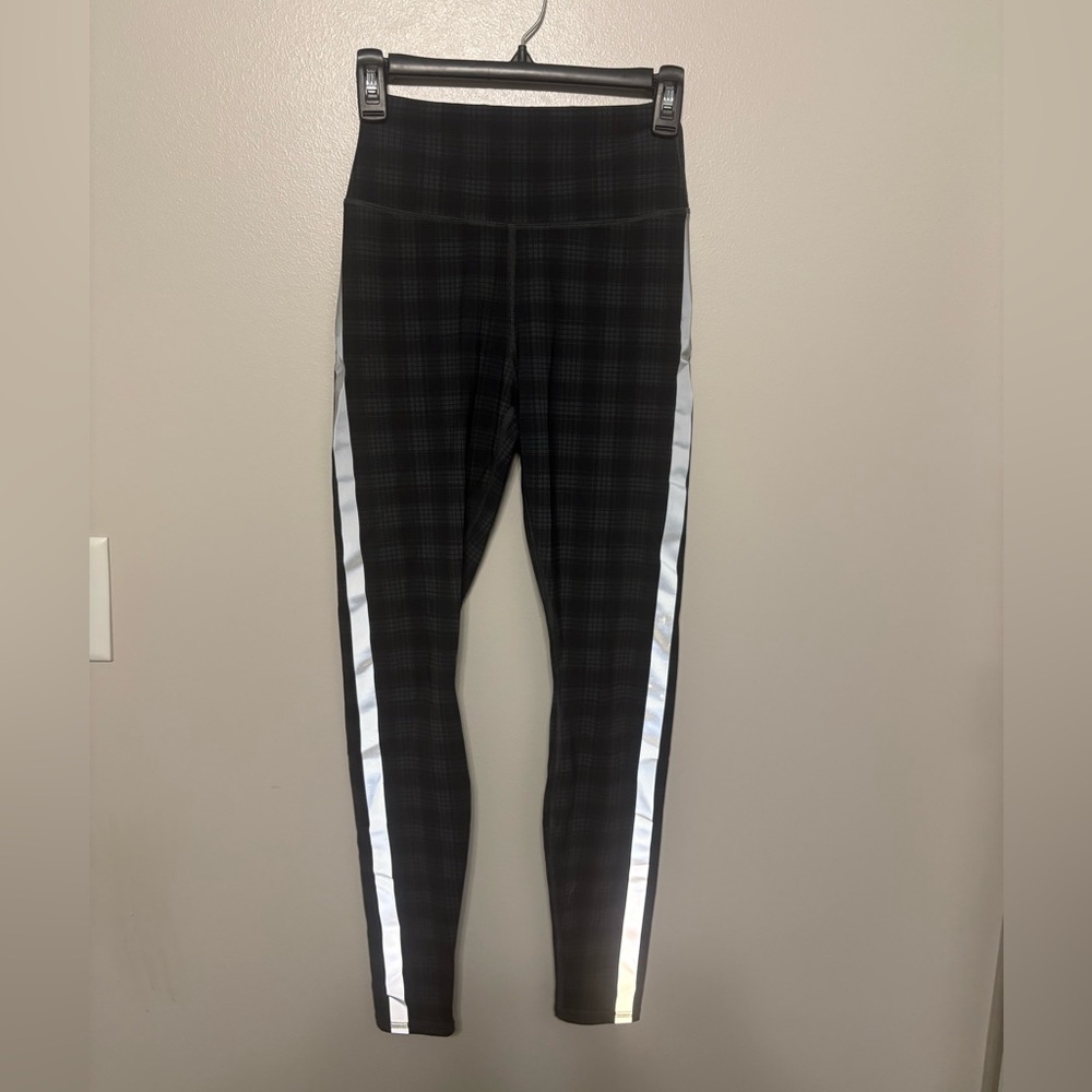 Black Checkered Leggings with Reflective Stripes